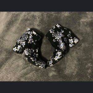 Floral  booties ✨🤍✨